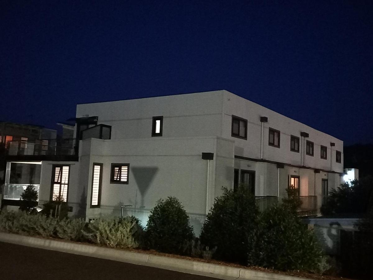 Apartments In Phillip Island Towers - Block C Cowes Exterior photo